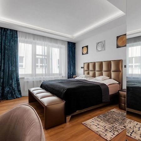 Novy Designovy Apartman S Klimatizaci Рихнов над Кнежноу Екстериор снимка