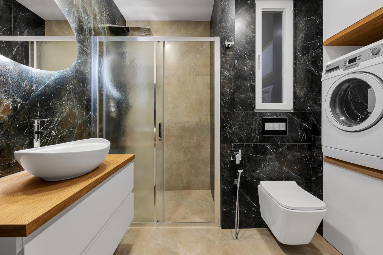 Novy Designovy Apartman S Klimatizaci Рихнов над Кнежноу Екстериор снимка