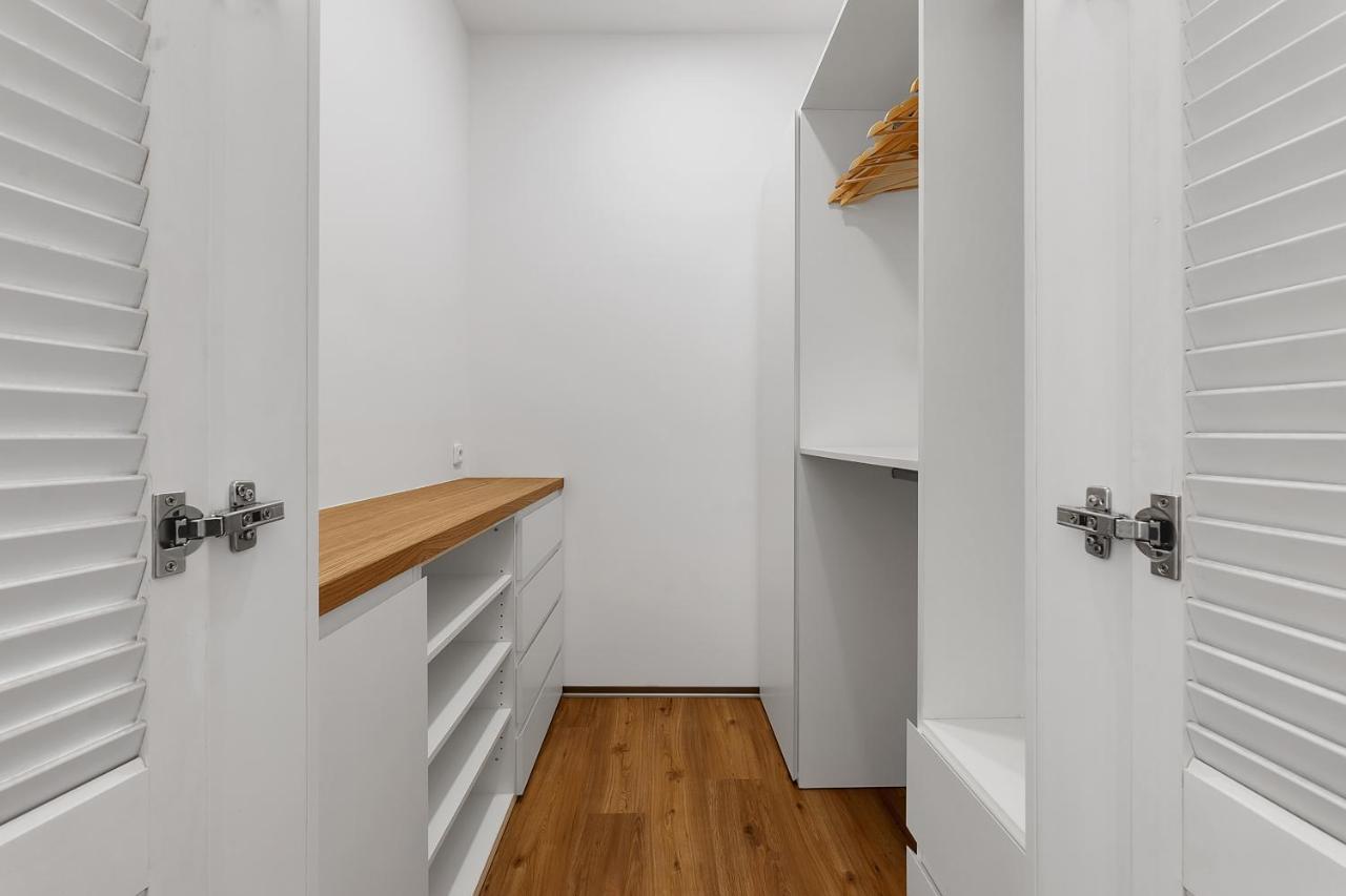 Novy Designovy Apartman S Klimatizaci Рихнов над Кнежноу Екстериор снимка